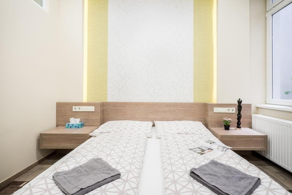 Szalag Utca 6 Luxurious Flat Castle District Apartment Budapest Bagian luar foto