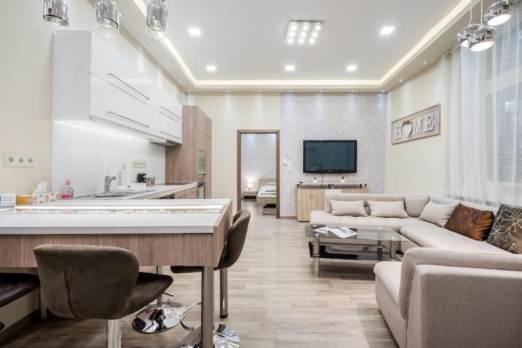 Szalag Utca 6 Luxurious Flat Castle District Apartment Budapest Bagian luar foto
